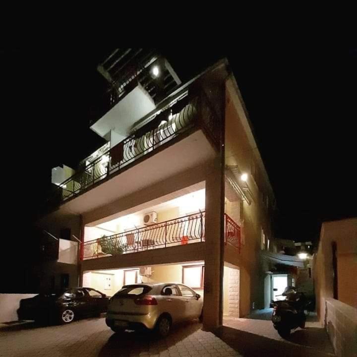 Rooms Aladino Trogir Bagian luar foto